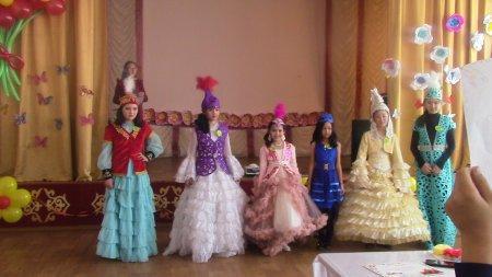 5-11-сынып оқушылары арасындағы «Көктем аруы» байқауы өткізілді